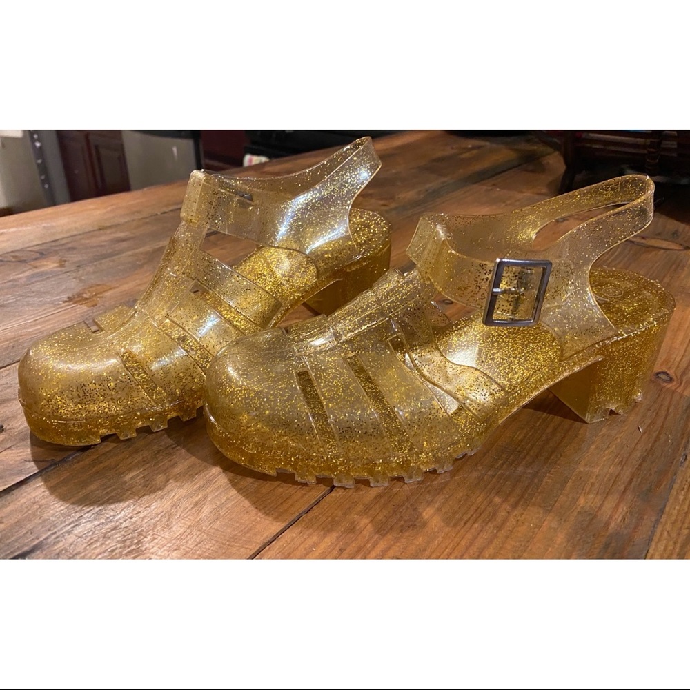 Jellies! Amazing jelly sandals in semi-clear with gold sparkles ✨ - Picture 4 of 4